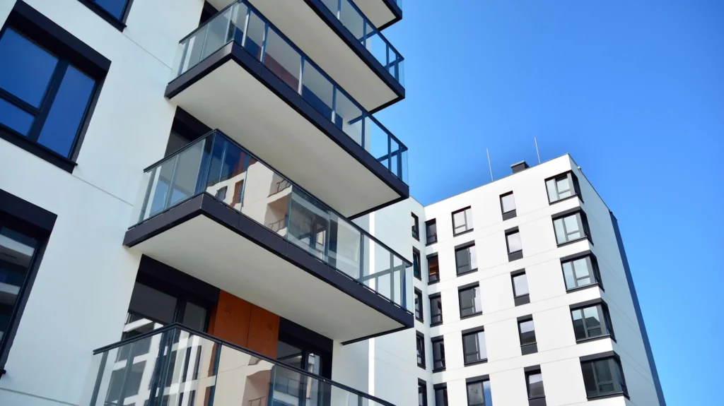 Venta de viviendas, reformas, rehabilitación y obra civil con garantías y profesionales especializados.